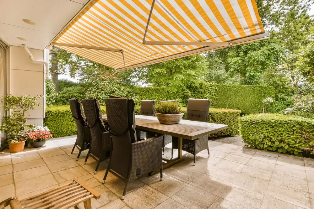 awning